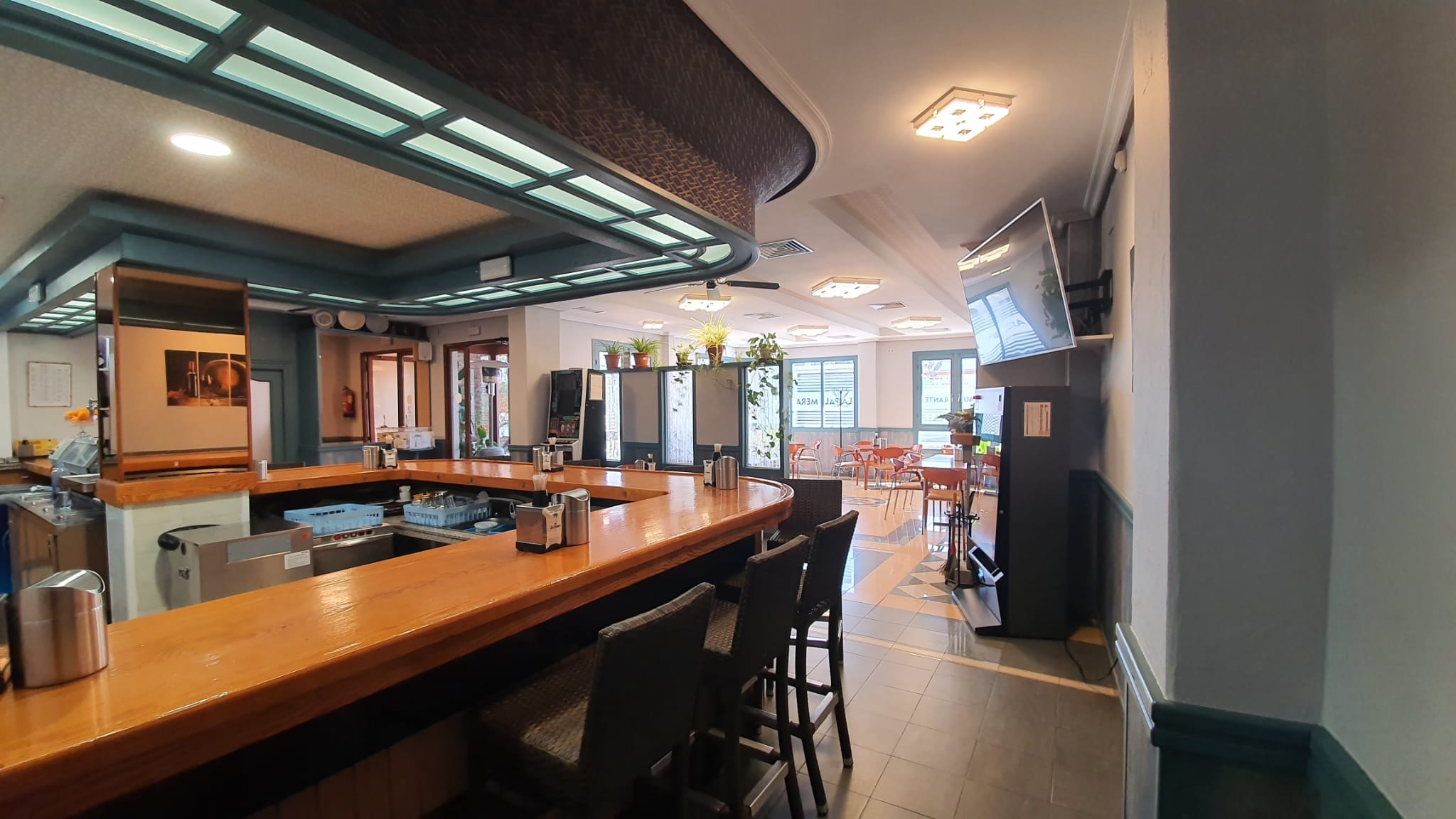 BarCafetería en Miajadas (Cáceres) HOSTELERÍA LA PALMERA